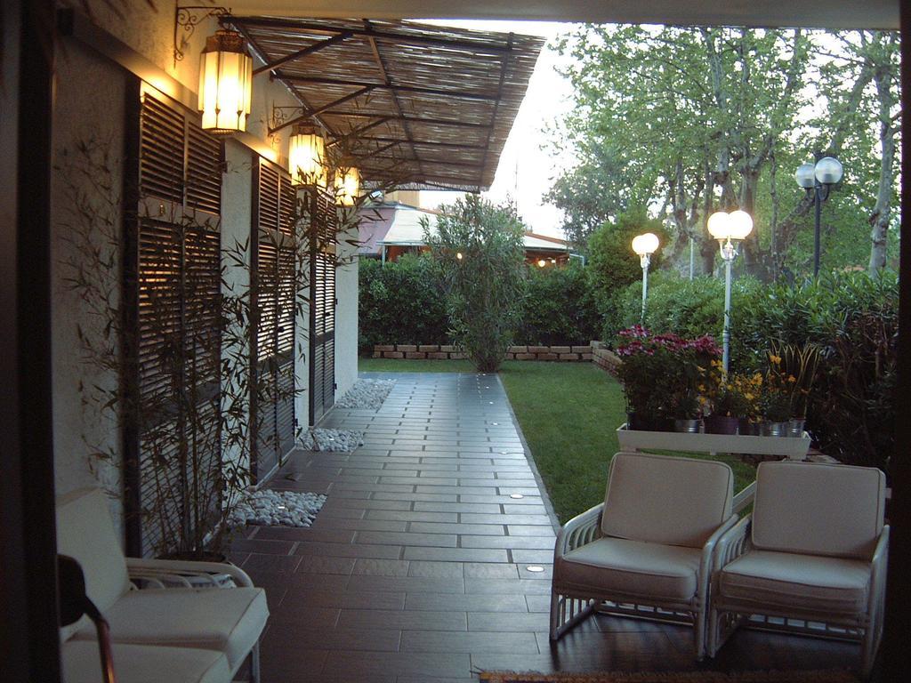 Hotel Atlantic Marina Di Carrara Ngoại thất bức ảnh