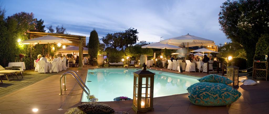 Hotel Atlantic Marina Di Carrara Ngoại thất bức ảnh